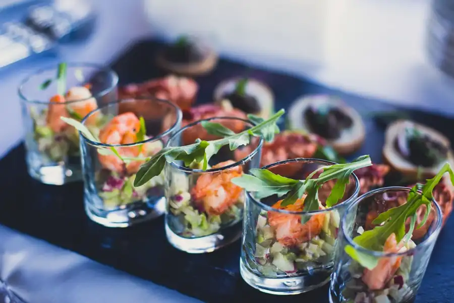 Bild von der Webseite von Tirana Catering